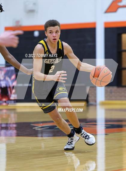 Thumbnail 1 in Hirschi vs. Gatesville (UIL Basketball 4A Bi-District Playoff) photogallery.