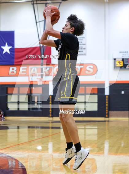 Thumbnail 1 in Hirschi vs. Gatesville (UIL Basketball 4A Bi-District Playoff) photogallery.