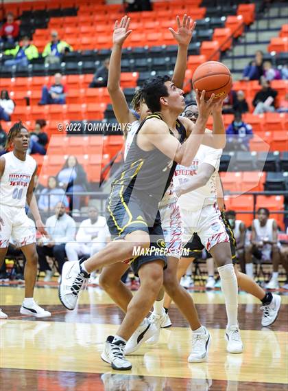 Thumbnail 2 in Hirschi vs. Gatesville (UIL Basketball 4A Bi-District Playoff) photogallery.