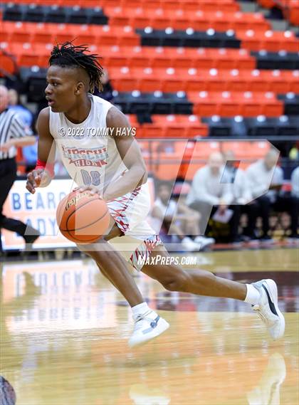 Thumbnail 2 in Hirschi vs. Gatesville (UIL Basketball 4A Bi-District Playoff) photogallery.