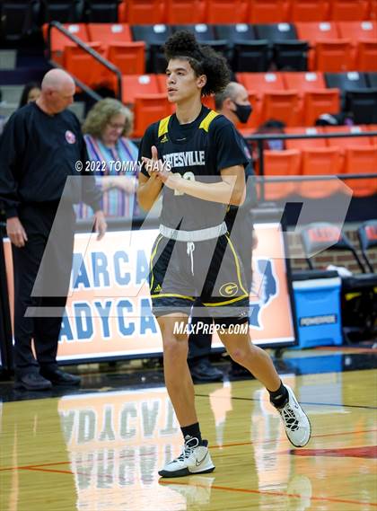 Thumbnail 2 in Hirschi vs. Gatesville (UIL Basketball 4A Bi-District Playoff) photogallery.