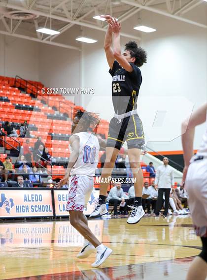 Thumbnail 1 in Hirschi vs. Gatesville (UIL Basketball 4A Bi-District Playoff) photogallery.