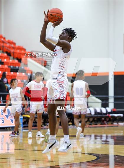 Thumbnail 3 in Hirschi vs. Gatesville (UIL Basketball 4A Bi-District Playoff) photogallery.