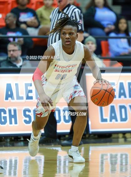Thumbnail 2 in Hirschi vs. Gatesville (UIL Basketball 4A Bi-District Playoff) photogallery.