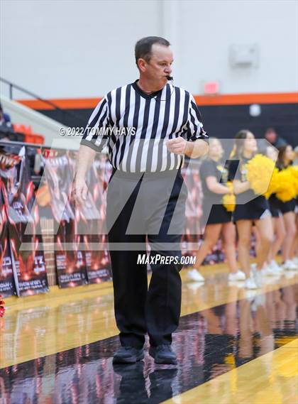 Thumbnail 3 in Hirschi vs. Gatesville (UIL Basketball 4A Bi-District Playoff) photogallery.