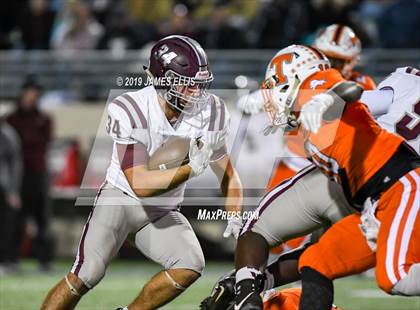 Thumbnail 2 in Troy vs. Teague (UIL 3A Bi-District Playoff) photogallery.