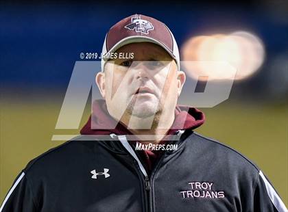 Thumbnail 3 in Troy vs. Teague (UIL 3A Bi-District Playoff) photogallery.