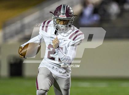Thumbnail 1 in Troy vs. Teague (UIL 3A Bi-District Playoff) photogallery.