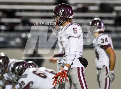 Thumbnail 3 in Troy vs. Teague (UIL 3A Bi-District Playoff) photogallery.