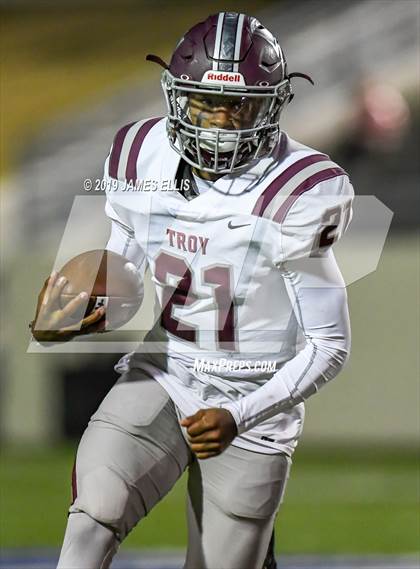 Thumbnail 2 in Troy vs. Teague (UIL 3A Bi-District Playoff) photogallery.