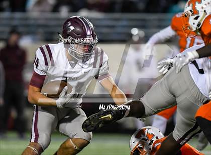 Thumbnail 1 in Troy vs. Teague (UIL 3A Bi-District Playoff) photogallery.
