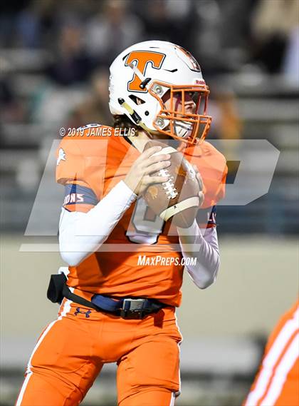 Thumbnail 3 in Troy vs. Teague (UIL 3A Bi-District Playoff) photogallery.