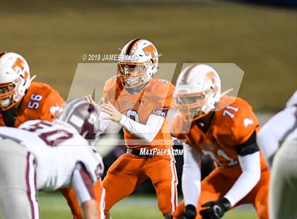 Thumbnail 1 in Troy vs. Teague (UIL 3A Bi-District Playoff) photogallery.