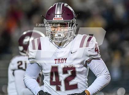 Thumbnail 3 in Troy vs. Teague (UIL 3A Bi-District Playoff) photogallery.