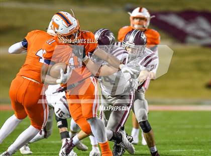 Thumbnail 3 in Troy vs. Teague (UIL 3A Bi-District Playoff) photogallery.