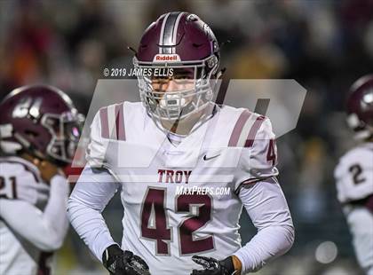 Thumbnail 2 in Troy vs. Teague (UIL 3A Bi-District Playoff) photogallery.