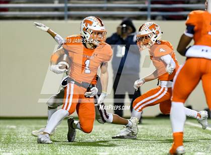 Thumbnail 3 in Troy vs. Teague (UIL 3A Bi-District Playoff) photogallery.