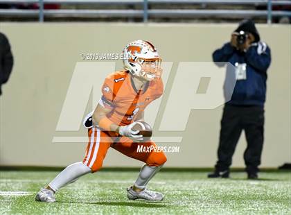 Thumbnail 1 in Troy vs. Teague (UIL 3A Bi-District Playoff) photogallery.