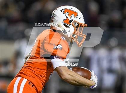 Thumbnail 3 in Troy vs. Teague (UIL 3A Bi-District Playoff) photogallery.