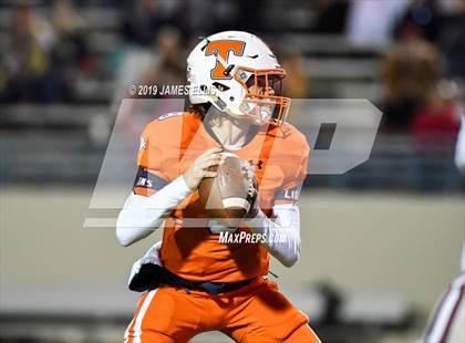 Thumbnail 1 in Troy vs. Teague (UIL 3A Bi-District Playoff) photogallery.