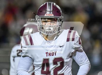 Thumbnail 1 in Troy vs. Teague (UIL 3A Bi-District Playoff) photogallery.