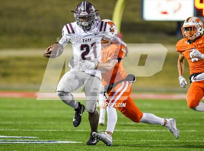 Thumbnail 1 in Troy vs. Teague (UIL 3A Bi-District Playoff) photogallery.