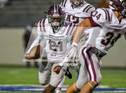 Thumbnail 2 in Troy vs. Teague (UIL 3A Bi-District Playoff) photogallery.