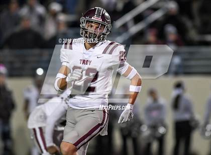 Thumbnail 3 in Troy vs. Teague (UIL 3A Bi-District Playoff) photogallery.