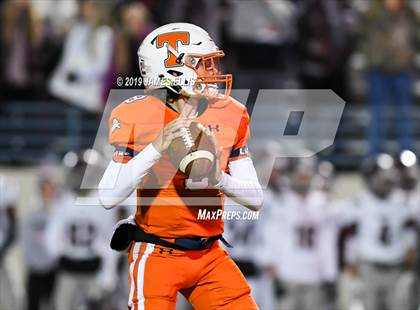 Thumbnail 2 in Troy vs. Teague (UIL 3A Bi-District Playoff) photogallery.