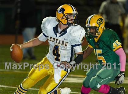 Thumbnail 1 in Ledyard @ New London photogallery.