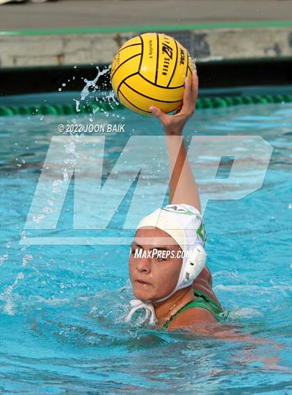 Thumbnail 3 in Archie Williams vs Redwood (MCAL Championship) photogallery.