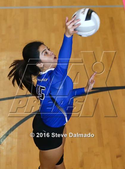 Thumbnail 1 in St. Scholastica vs St. Thomas More (Catholic League Tournament) photogallery.