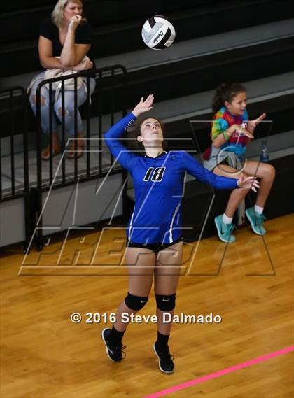 Thumbnail 3 in St. Scholastica vs St. Thomas More (Catholic League Tournament) photogallery.