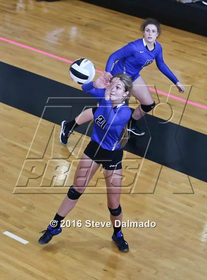 Thumbnail 3 in St. Scholastica vs St. Thomas More (Catholic League Tournament) photogallery.