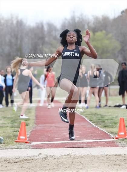 Thumbnail 2 in Beach District Meet #1 (Long Jump) photogallery.