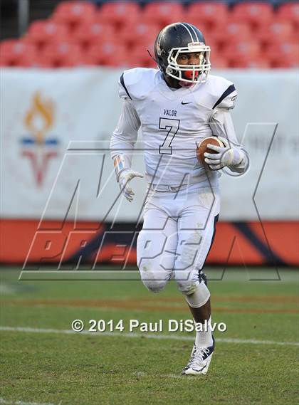 Thumbnail 1 in Cherry Creek vs. Valor Christian (CHSAA 5A Final) photogallery.
