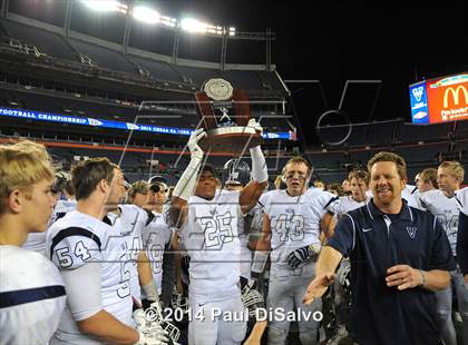 Thumbnail 3 in Cherry Creek vs. Valor Christian (CHSAA 5A Final) photogallery.