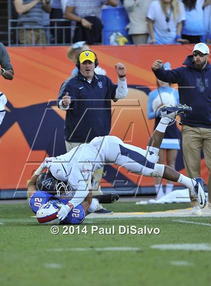 Thumbnail 1 in Cherry Creek vs. Valor Christian (CHSAA 5A Final) photogallery.