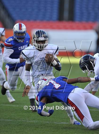 Thumbnail 2 in Cherry Creek vs. Valor Christian (CHSAA 5A Final) photogallery.