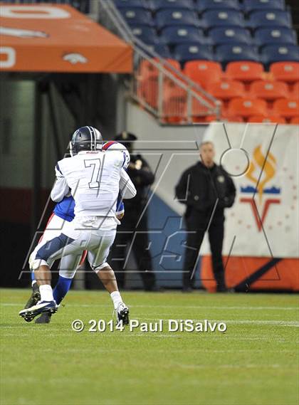 Thumbnail 1 in Cherry Creek vs. Valor Christian (CHSAA 5A Final) photogallery.
