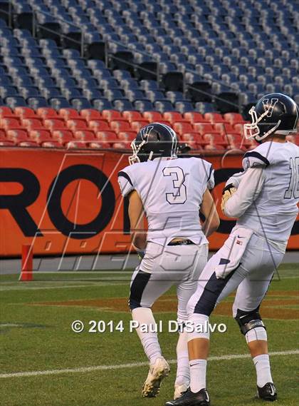 Thumbnail 3 in Cherry Creek vs. Valor Christian (CHSAA 5A Final) photogallery.