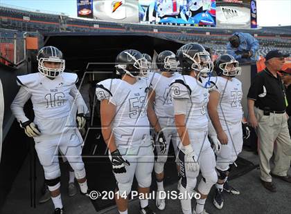 Thumbnail 3 in Cherry Creek vs. Valor Christian (CHSAA 5A Final) photogallery.