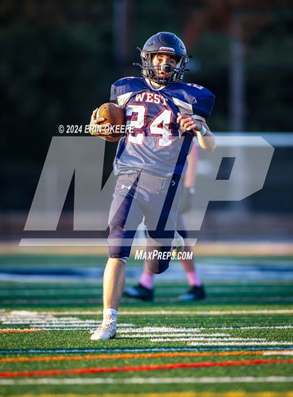 Thumbnail 3 in Smithtown East @ Smithtown West photogallery.
