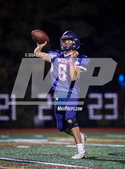 Thumbnail 3 in Smithtown East @ Smithtown West photogallery.