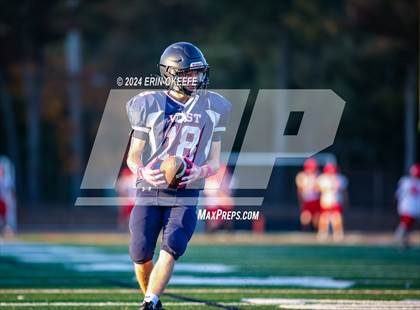 Thumbnail 3 in Smithtown East @ Smithtown West photogallery.