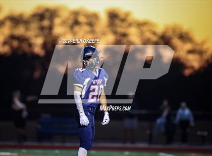 Thumbnail 2 in Smithtown East @ Smithtown West photogallery.
