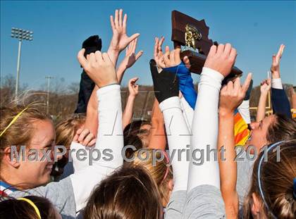 Thumbnail 3 in Algonquin Regional vs Andover (MIAA D1 Final) photogallery.