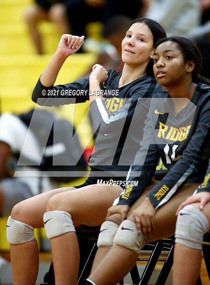 Thumbnail 1 in Keller Central vs Fossil Ridge photogallery.