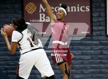Thumbnail 2 in Salesian College Preparatory vs. Cardinal Newman (CIF NCS D3 Final) photogallery.