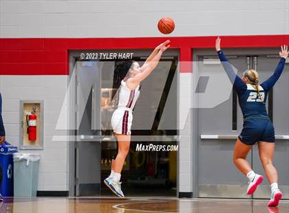 Thumbnail 3 in Decatur Central @ Danville photogallery.